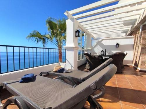 Urbanizacion Ladera del Mar Apartment | Amazing 2 bedroom 2 bathroom in Ladera de Mar, Nerja