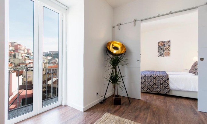 Pena Apartment | Amazing Downtown Apt with small balcony with view over the castle