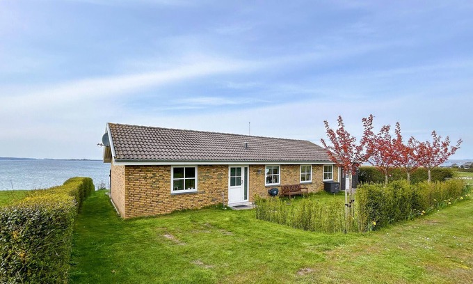 Bøjden House | Amazing home in Faaborg with WiFi