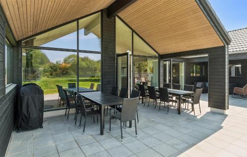Hoensinge House | Amazing Home In Højby With Sauna