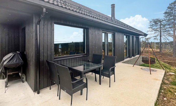 Loten Municipality House | Amazing home in Løten