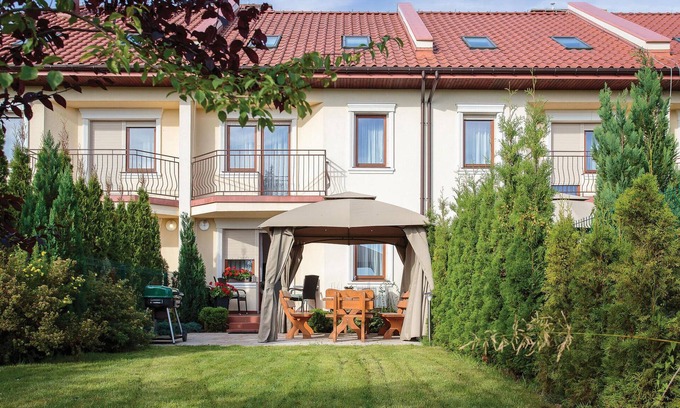 Mielno House | Amazing home in Mielno with WiFi