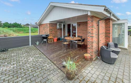 Houvig Strand House | Amazing Home In Ringkøbing With Sauna