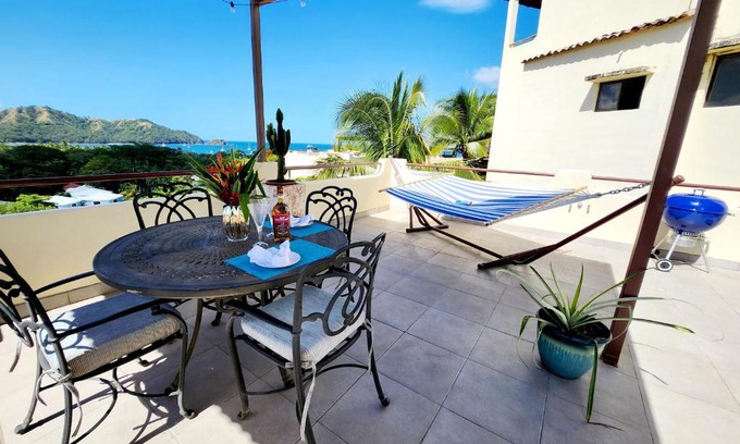 Coco Sunset Hills Apartment | Amazing Oceanview Private Villa Rooftop Terrace Walk to Beach