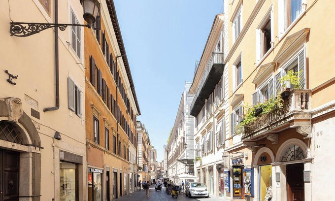 Rione IV Campo Marzio Apartment | Amazing Spanish Steps