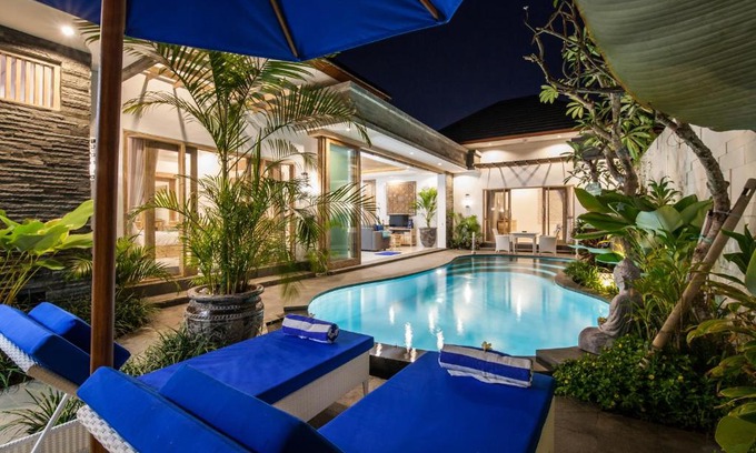 Sunset Road Villa | Ambermoon Villas