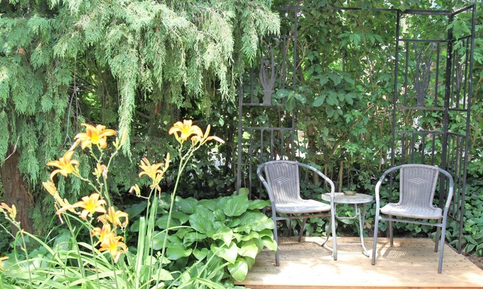 Niagara Falls House | Ambiance by the Falls Cozy Suite