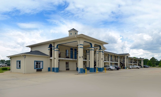 Mexia Hotel | Americas Best Value Inn Monroeville