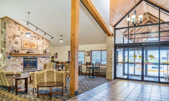 Wahpeton Hotel | AmericInn by Wyndham Wahpeton