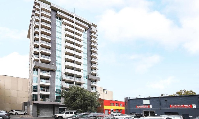Adelaide Central Business District Apartment | Amyra Residences at the Rowlands Apartments