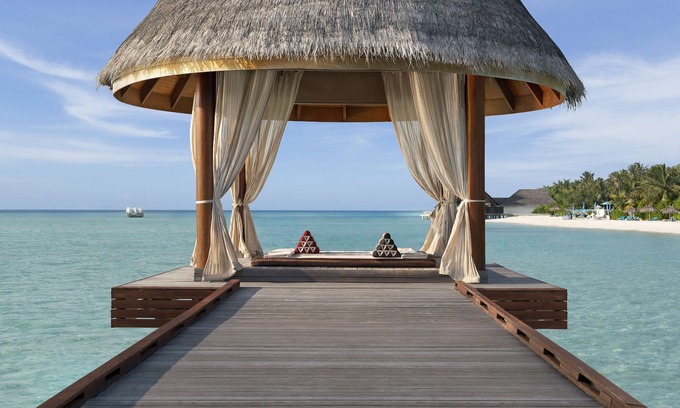 Dhigufinolhu Resort | Anantara Dhigu Maldives Resort
