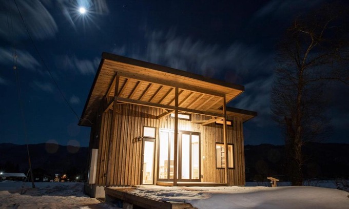 Hakuba Ski Chalet | And MOUNTAIN