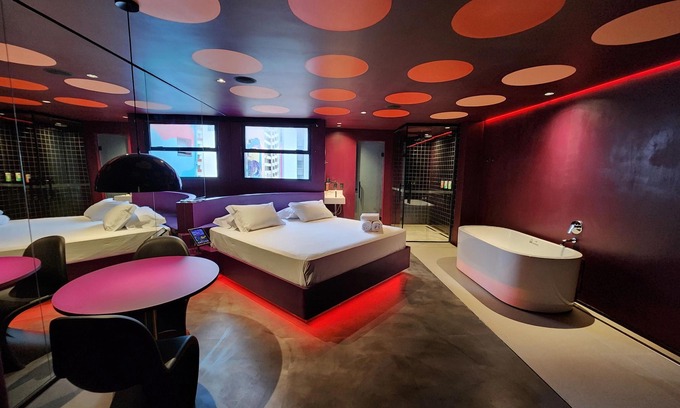 Republica Hotel | Andar de Cima Suítes