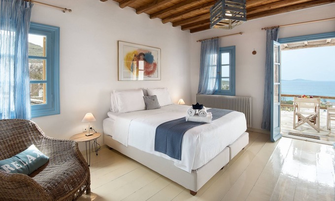 Houlakia Apartment | Anerousses Mykonian Traditional Houses