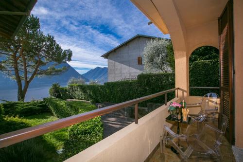 Sala Comacina Apartment | Antica Isola Balcone