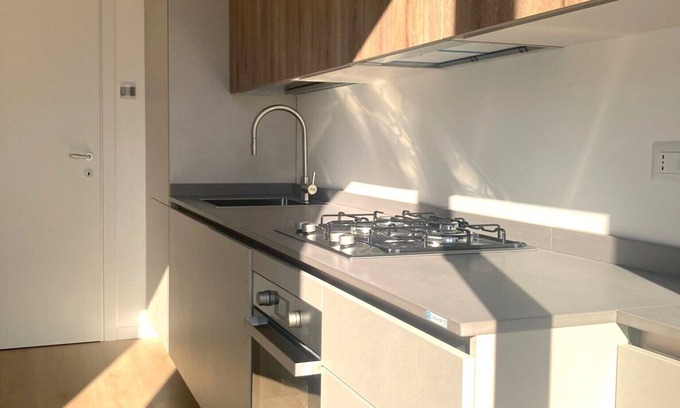 Lorenteggio Apartment | Apartament Lorenteggio