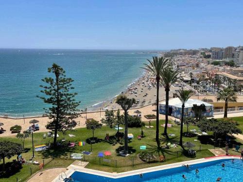 Carihuela Apartment | Apartamento castillo de Santa Clara Sweet&Beach
