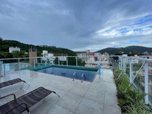 Ze Amandio Apartment | Apartamento com piscina e vista para montanha