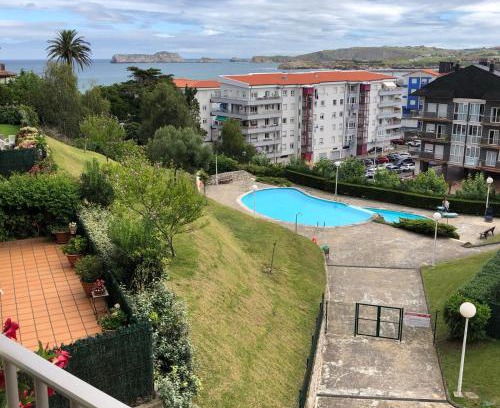 Suances Apartment | Apartamento con vistas al mar y piscina