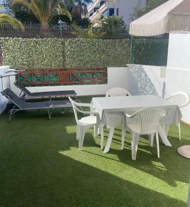 Los Cristianos Apartment | Apartamento de 1 dormitorio en Victoria Court 2 Los Cristianos.