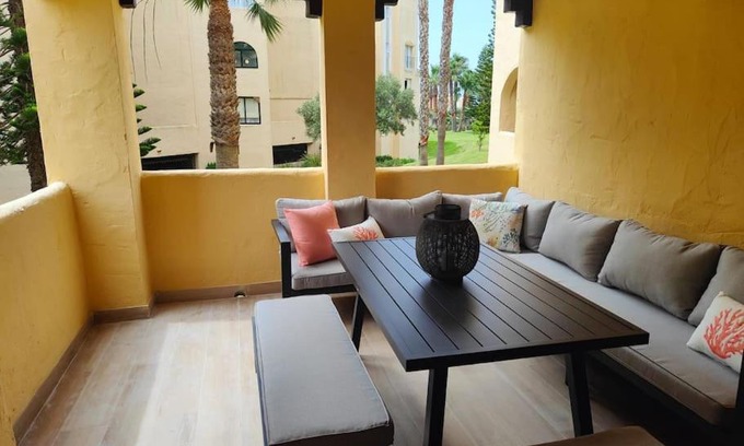 Atlanterra Apartment | Apartamento reformado en Urb. Jardines de Zahara