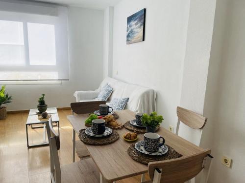 Nerja City Centre Apartment | Apartamento San Miguel by At Home Costa del Sol