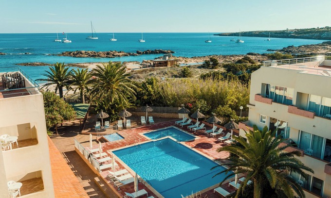 Es Pujols Apartment | Apartamentos Portu Saler