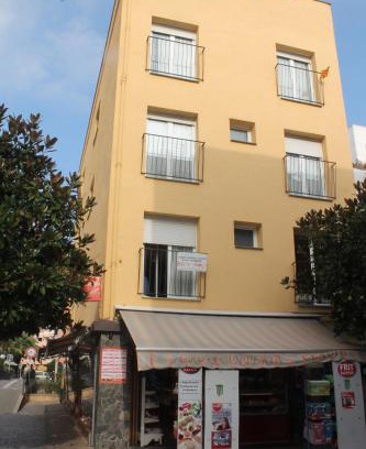 Tossa de Mar Apartment | Apartaments Can Claudi