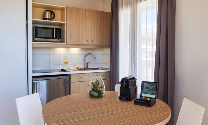 Les Baumettes Apartment | Aparthotel Adagio Access Nice Magnan