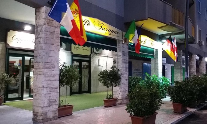 Taranto House | Aparthotel TURNONE
