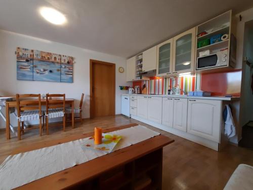 Nova Lesna Apartment | Apartmán Lesná