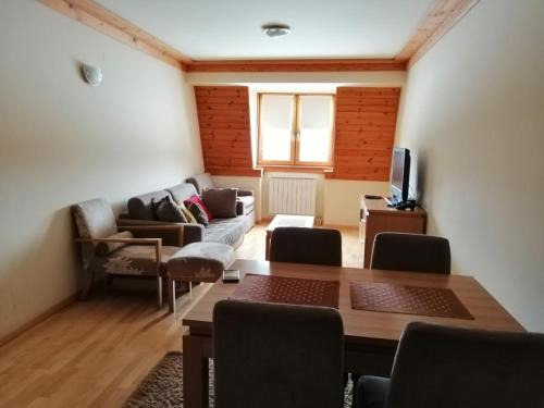 Jahorina Apartment | Apartman 205- Aparthotel Vučko Jahorina private host 50m2