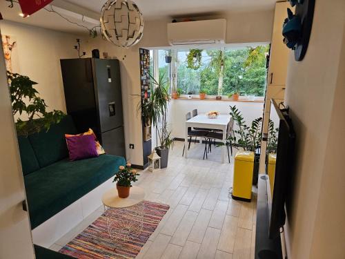 Sarsoni Apartment | Apartman Carnevalus