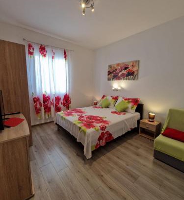 Kastel Stari Apartment | Apartman Darka