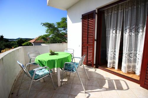 Murter Apartment | Apartman Dino