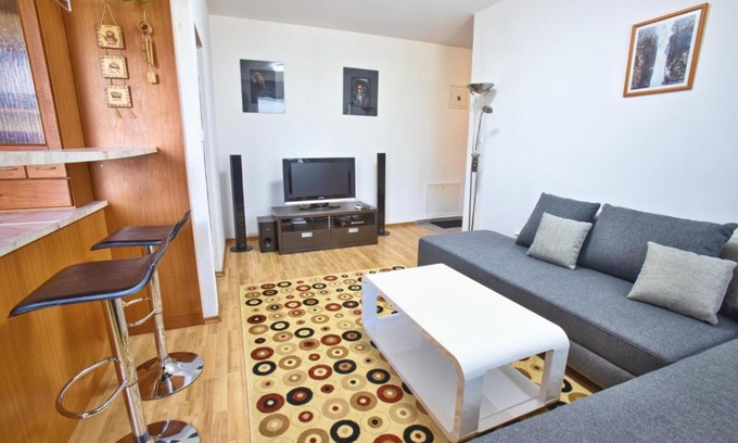 Velky Slavkov Hotel | Apartman Hugo