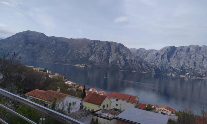 Prcanj Apartment | Apartman Jovan