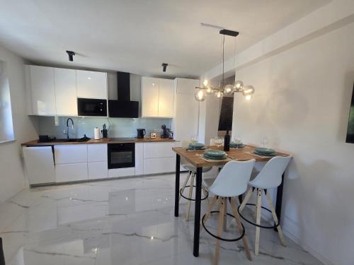 Kozino Apartment | Apartman Leopold