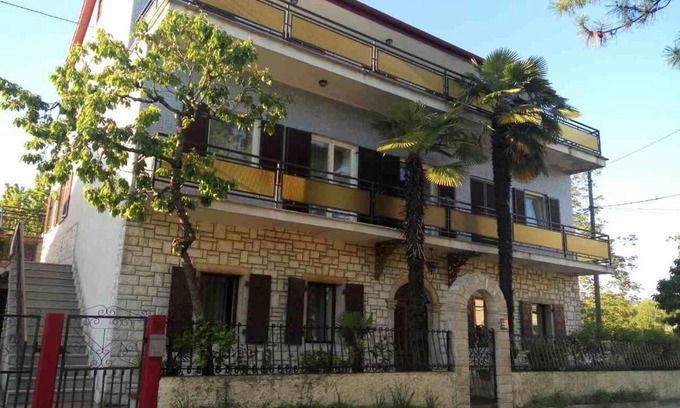 Sarsoni House | apartman & soba Škarica