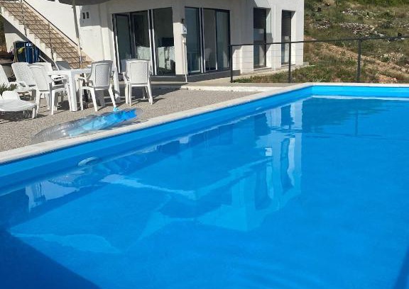 Stanici Apartment | APARTMAN U PRIZEMLJU S 2 SOBE