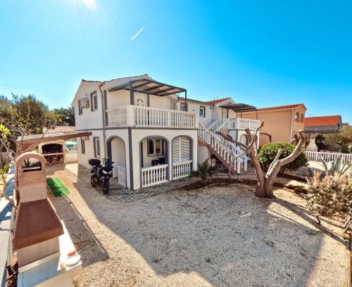 Vir Apartment | Apartmani Čvangić