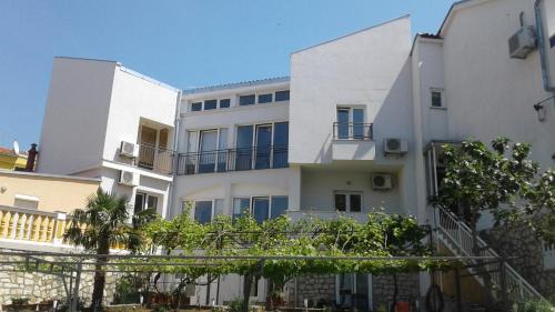 Selce Apartment | Apartmani Marić
