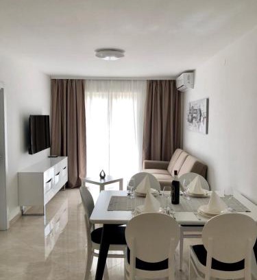 Baska Voda Apartment | Apartmani Marijana