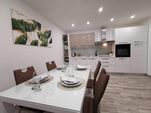 Kastel Stari Apartment | Apartmani Pina 1