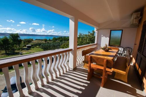 Starigrad Apartment | Apartmani Vesna
