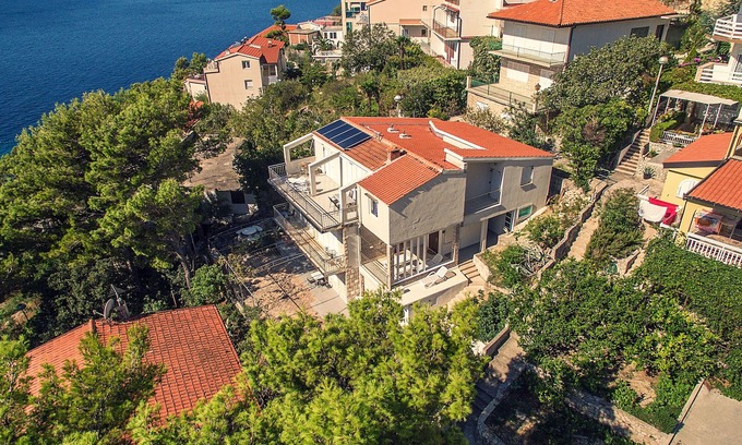 Baska Voda Apartment | Apartmani Villa Dvorski