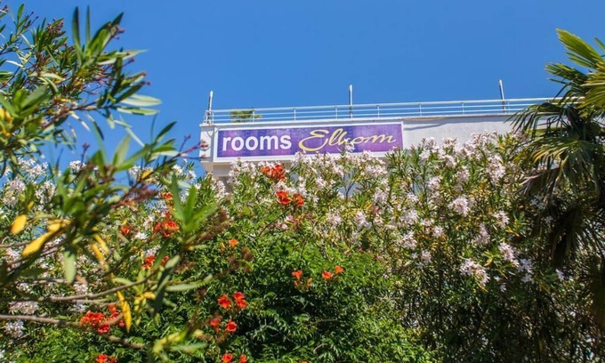 Ulcinj Apartment | Apartment 1,yellow,for 4 People,500 Meter from the "Grate Beach",Breakfast incl.