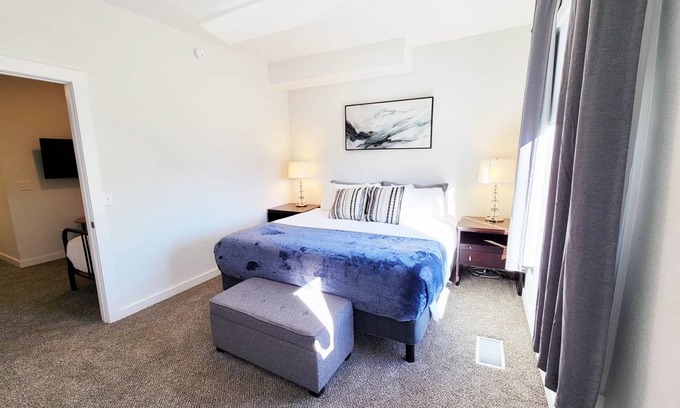 Duluth Apartment | Apartment ∙ 2 bedrooms ∙ 7 guests
