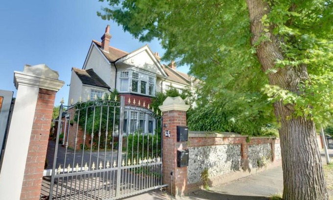 Brighton Apartment | Apartment ∙ 2 bedrooms ∙ 4 guests