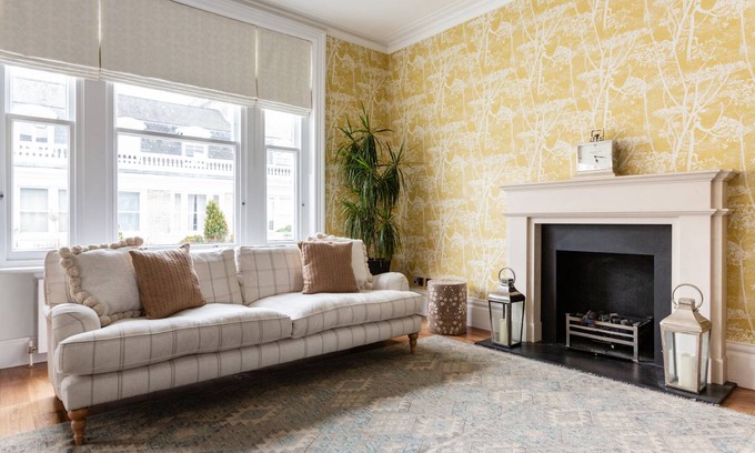 Royal Borough of Kensington and Chelsea Apartment | Apartment ∙ 3 bedrooms ∙ 5 guests